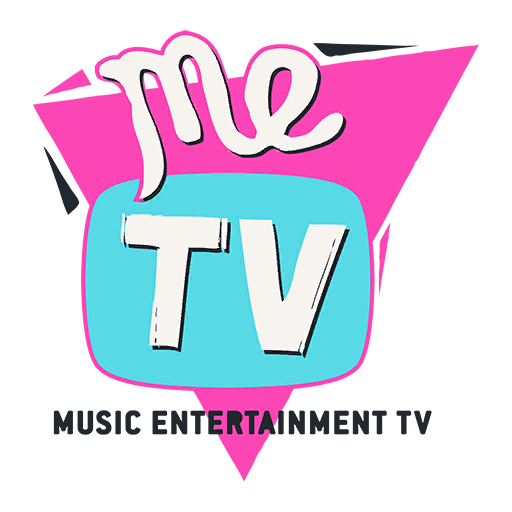 MeTV Blue 90s Tee, a GTA V tattoo